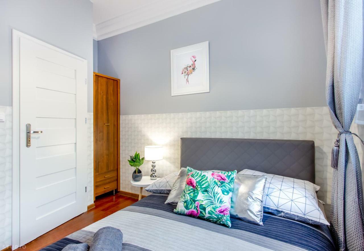 *Clicktheflat* Wilcza 33 Street Apart Rooms In The City Center وارسو المظهر الخارجي الصورة